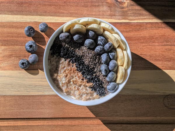 Blueberries,-Banana,-Almond-&-Chia-Granola-Bowl